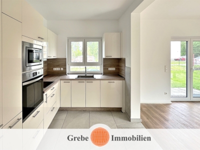 Gesucht - gefunden: Modernes Zuhause mit Küche und Extras!